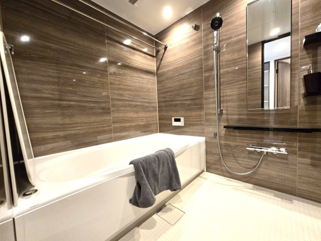 ルッシュ西公園の浴室