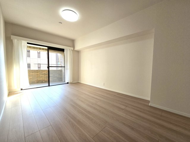 ルッシュ西公園の洋室