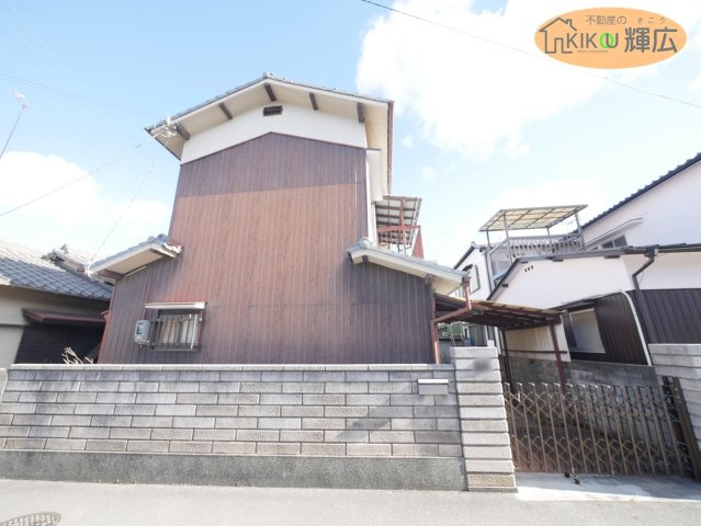 姫路市飾磨区下野田3丁目　中古戸建の外観