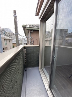 【バルコニー】 | An’s court天台 | バルコニーからの眺めを楽しみながら食事をしませんか