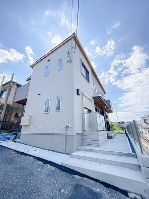 【外観】 | An’s court天台 | 外はこのようになっています