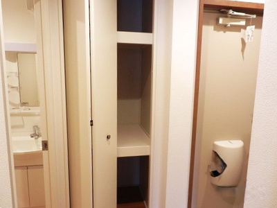 【玄関】 | エコーハイツⅠ | きれいな玄関です