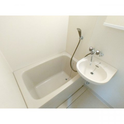 【浴室】 | レピュート高岡C | お風呂で日々の疲れを落としましょう