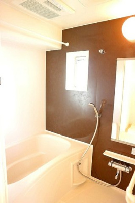 【浴室】 | シルフィード | お風呂で日々の疲れを落としましょう