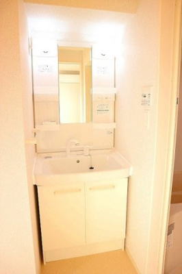 【洗面所】 | シルフィード | ゆったりとスペースのある洗面所