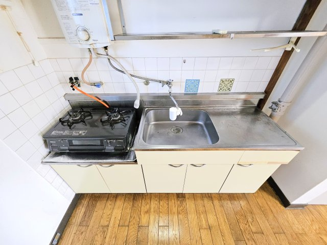 浜町マンションのキッチン|他号室の写真の為異なる場合は、現況優先とします。