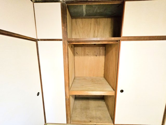 浜町マンションの収納|他号室の写真の為異なる場合は、現況優先とします。