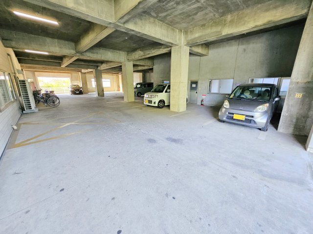 浜町マンションの駐車場|車両制限あり