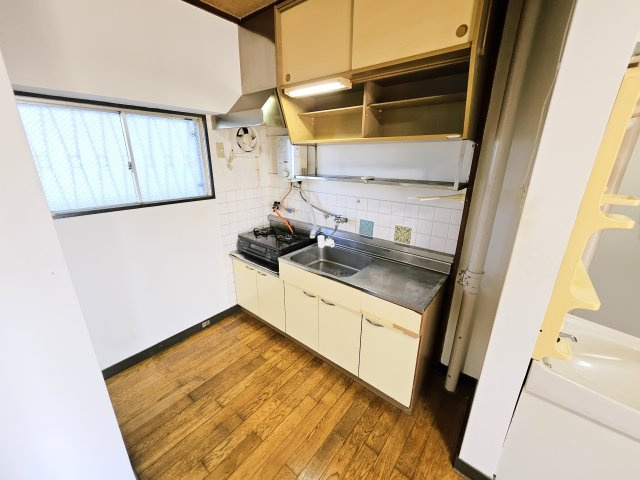 浜町マンションのキッチン|他号室の写真の為異なる場合は、現況優先とします。