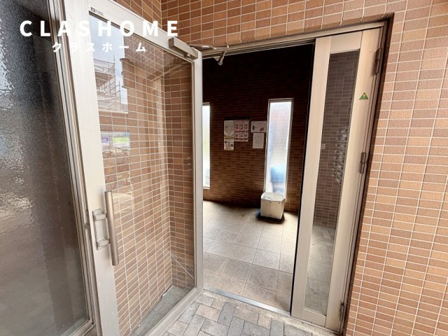 ハイタウンロボキャラ　　刈谷市近郊の賃貸ならクラスホーム刈谷店のエントランス