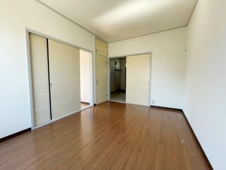 さくらガーデン浦和の洋室|きれいな洋室です