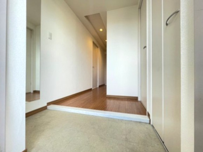 【玄関】 | ドルフコートK