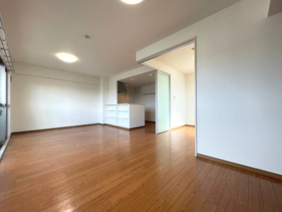 【居間・リビング】 | ドルフコートK