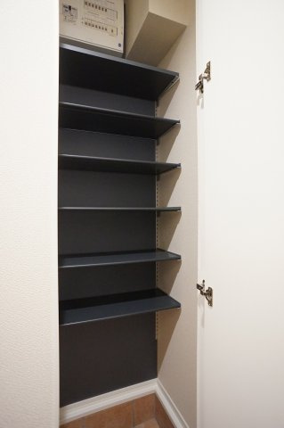 【トイレ】 | CASA　MICHI | 玄関シューズクロークです