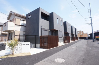 【外観】 | CASA　MICHI | 南に向けた明るい建物です