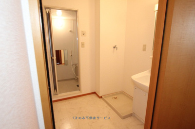 【洗面所】 | ソレーユ | 広い洗面スペース
ソレーユ　202号室　2020年1月15日