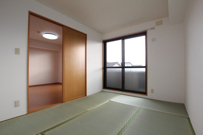 【和室】 | ソレーユ | 明るい和室です
ソレーユ　202号室　2020年1月15日