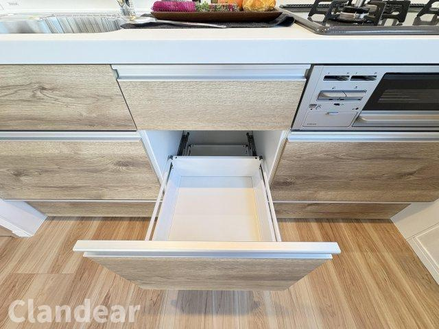 ライオンズマンション東川口第５のキッチン|ドキドキの新生活も、安心してスタート。ぴったりの住まいを見つけませんか？クランディアが一緒に住まい選びをサポートします‼　まずは、お気軽にお問合せください　＃クランディア