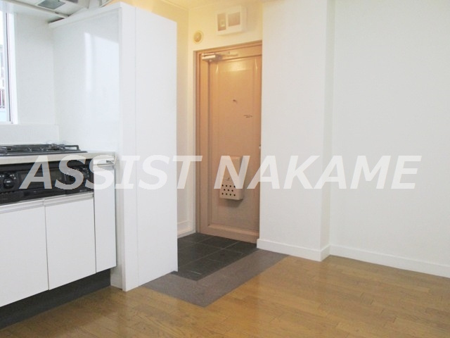 細井マンションの居間・リビング