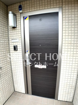 【エントランス】 | レスポワールA棟 | 落ち着いたエントランスです
