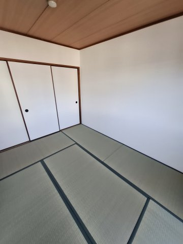 サンパレス甲子園の和室