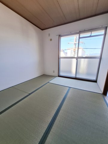 サンパレス甲子園の和室