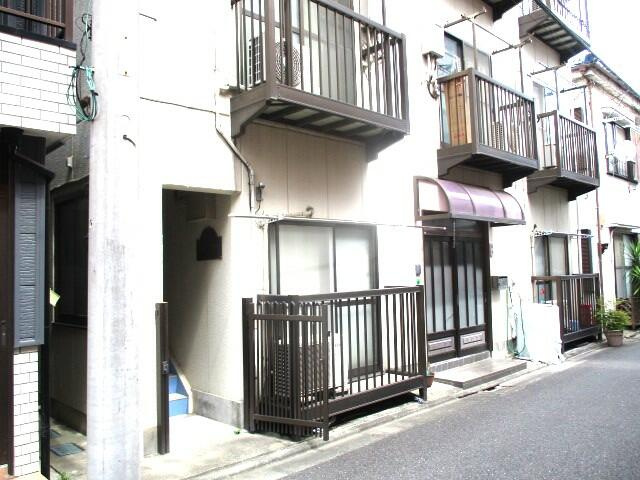 コーポリベールの外観