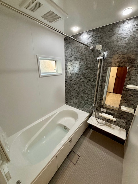 小郡市小板井　2号地の浴室|一日の疲れを癒す、やすらぎのバスルーム