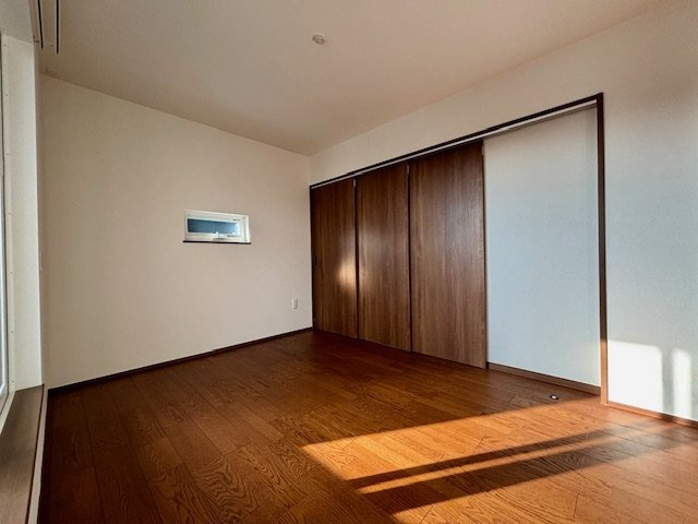 小郡市小板井　2号地の洋室