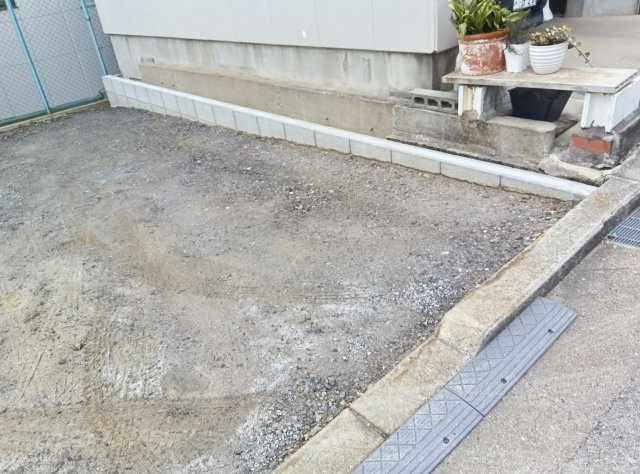 六供町借地の駐車場