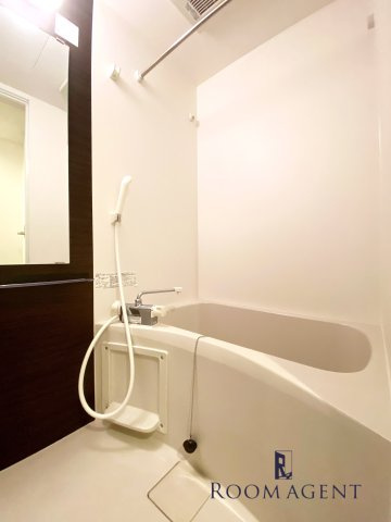 リブリ・自由ヶ丘コートの浴室