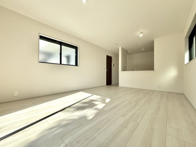 【居間・リビング】 | 立川市一番町6丁目/新築戸建て