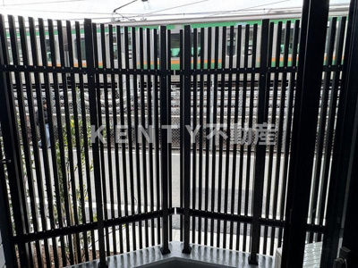 【バルコニー】 | レガリス蒲田 | 落ち着いた時間を過ごせるバルコニーです