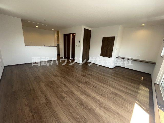【仲介手数料無料】所沢市榎町Ⅰ期全２棟2号棟所沢市の新築住宅なら西武ハウジングの居間・リビング