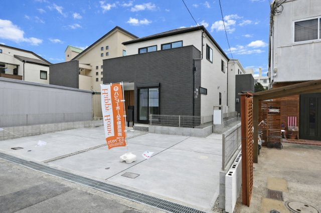 ファーストタウン荻野3丁目新築一戸建て│2SLDK・3SLDK+駐車2台可