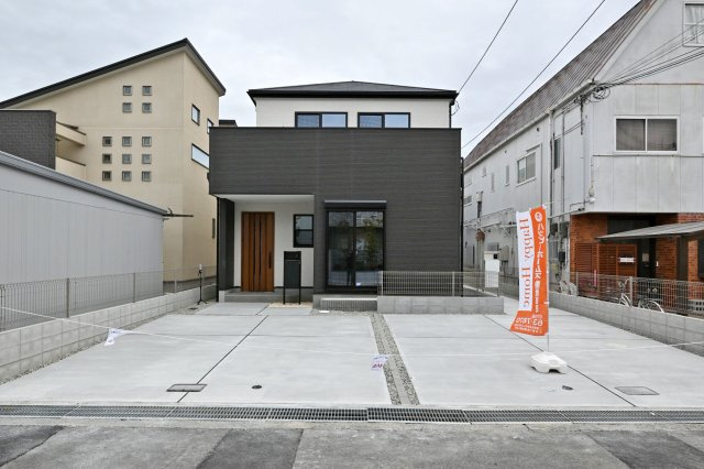 ファーストタウン荻野3丁目新築一戸建て│2SLDK・3SLDK+駐車2台可