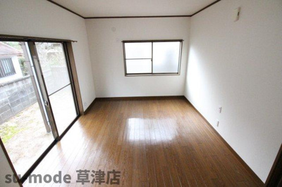 【居間・リビング】 | 小柿8丁目テラス | リビングです