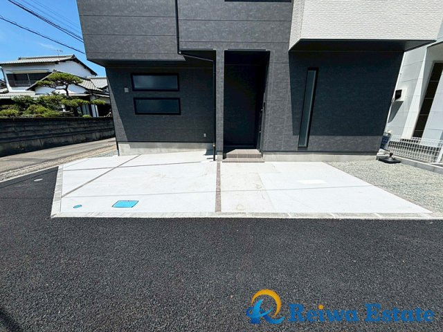 新築戸建　茅ヶ崎市南湖5丁目の駐車場