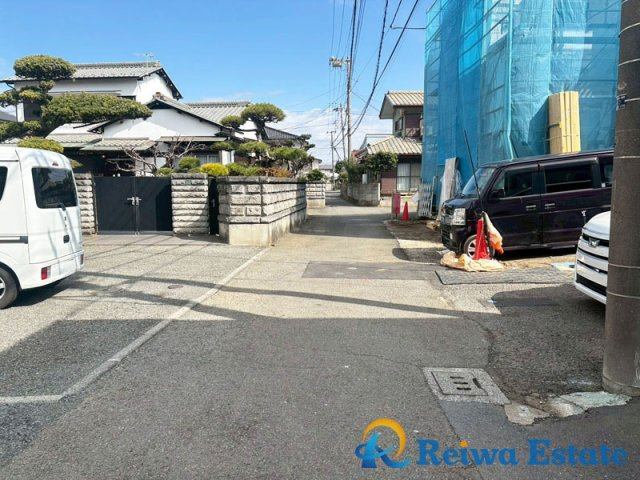 新築戸建　茅ヶ崎市南湖5丁目の前面道路含む現地写真