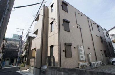 【外観】 | ラシーネ | 外はこのようになっています