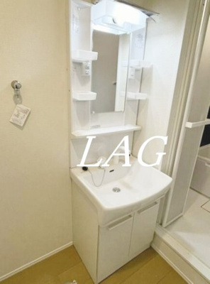 【洗面所】 | モンターニュ薬園台 | 洗面台です。