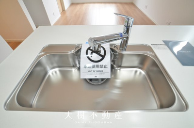 【キッチン】 | 綾瀬市深谷上７丁目 新築戸建て 全5棟【仲介手数料無料】