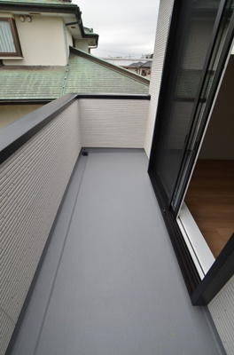 【バルコニー】 | 綾瀬市深谷上７丁目 新築戸建て 全5棟【仲介手数料無料】
