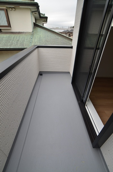 【バルコニー】 | 綾瀬市深谷上７丁目 新築戸建て 全5棟【仲介手数料無料】