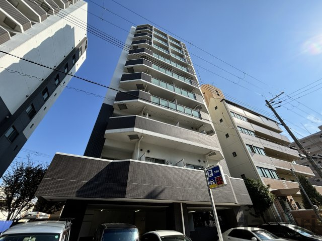 Gramercy Juso-higashi 3rd