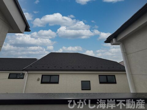 茅ヶ崎市旭が丘　新築戸建　全３棟の外観|11月14日撮影　建築中　現地外観