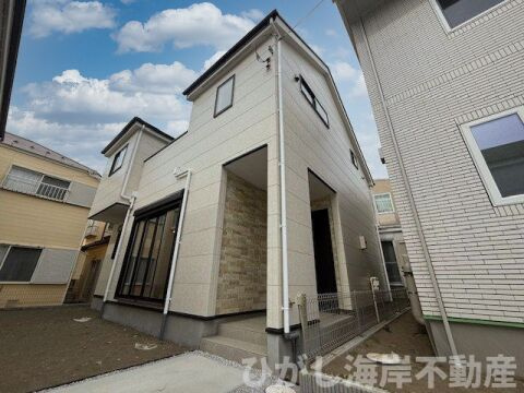 茅ヶ崎市旭が丘　新築戸建　全３棟の前面道路含む現地写真|現地外観