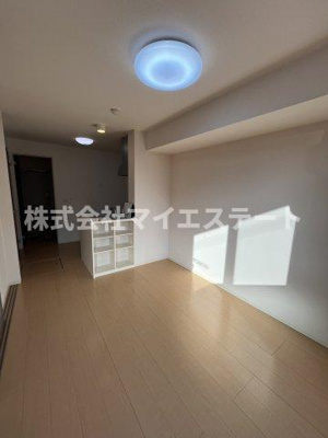 【玄関】 | ルルディ | 同型・現状優先（写真は106号）