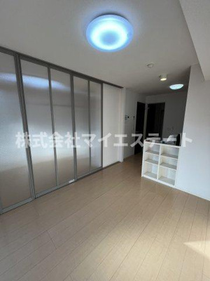 【玄関】 | ルルディ | 同型・現状優先（写真は106号）