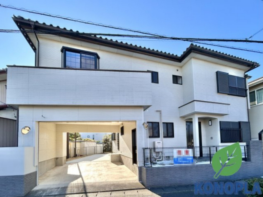 【中古戸建】高崎市福島町の外観|■外観｜土日のご見学はもちろん、平日・夜間のご案内も大歓迎です♪「今から見たい」や「仕事終わりに見たい」にもご対応できますのでお気軽にお問い合わせください♪